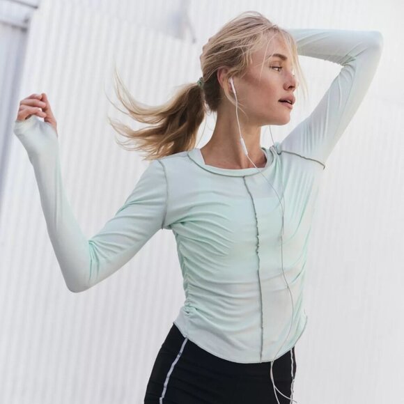 NWT FP Movement Right On Run Green Long Sleeve Layer - Picture 1 of 10